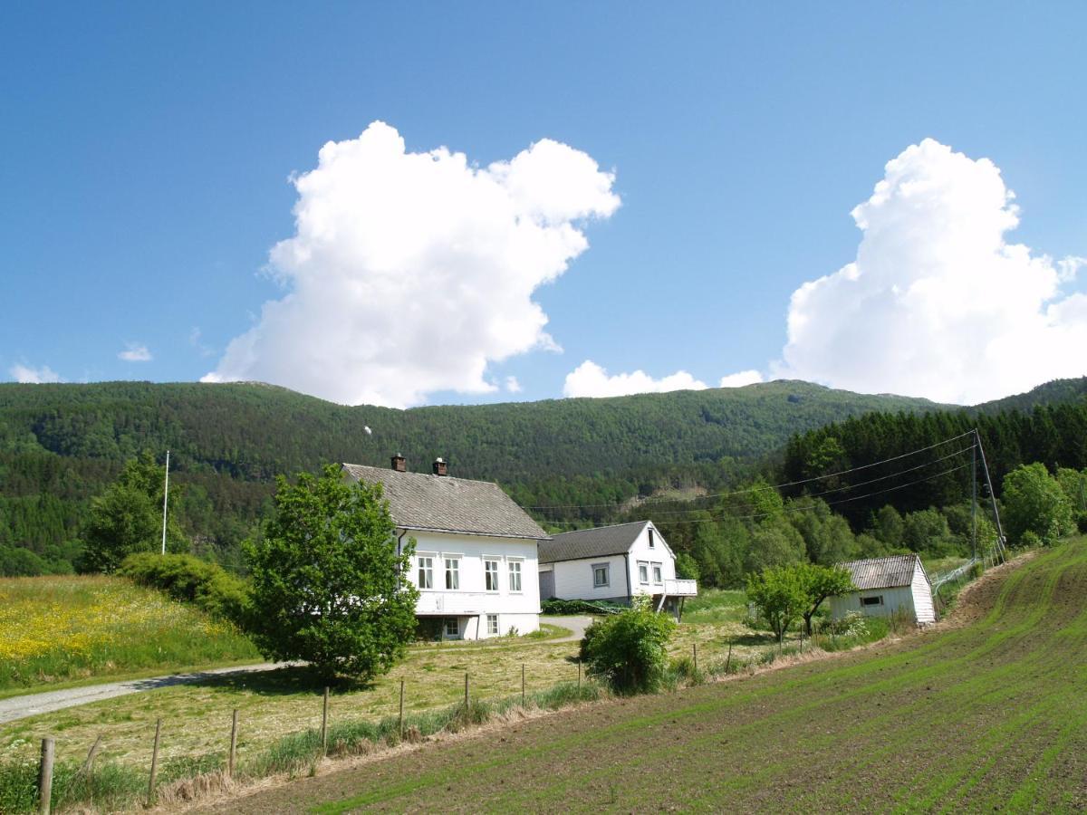 Byrkjeleite - Modernized House With 5 Bedrooms Herand Екстериор снимка